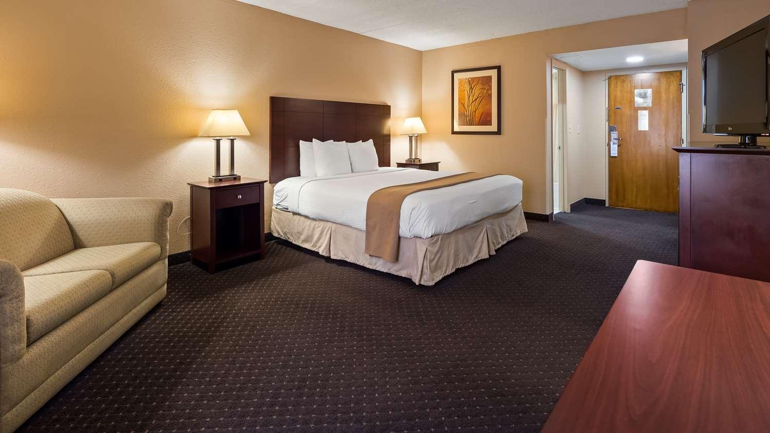 Best Western Plus Executive Hotel Richmond Dumbarton Екстериор снимка